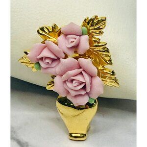 Vintage Gold Tone Avon Vase Brooch Pink Flowers -319